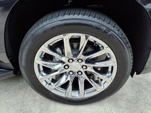 New 2025 Cadillac Escalade Luxury image 8