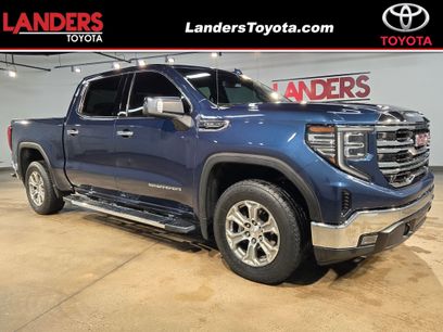 Used 2022 GMC Sierra 1500 SLT w/ SLT Convenience Package