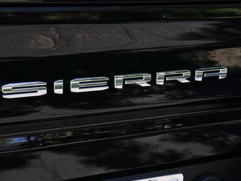 New 2025 GMC Sierra 3500 AT4 w/ AT4 Premium Plus Package image 7