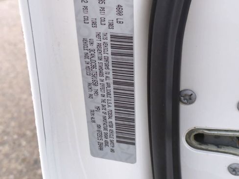 Certified 2018 Jeep Compass Limited image 35