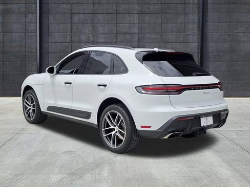 Used 2026 Porsche Macan AWD/4WD image 3