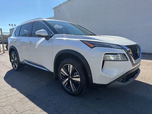 Used 2021 Nissan Rogue SL w/ Premium Package image 9