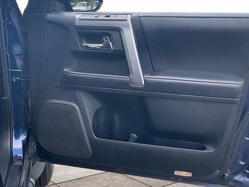 Used 2018 Toyota 4Runner SR5 w/ Wilderness Package AWD/4WD image 24