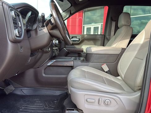 Used 2021 GMC Sierra 1500 SLT AWD/4WD image 18