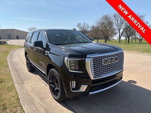 Used 2022 GMC Yukon Denali w/ Max Trailering Package image 1