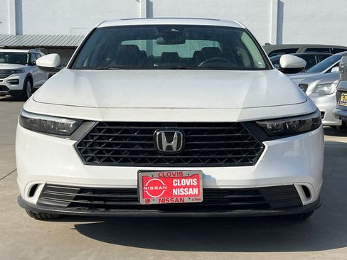 Used 2023 Honda Accord EX image 11