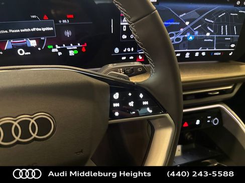 New 2025 Audi Q5 Premium image 40