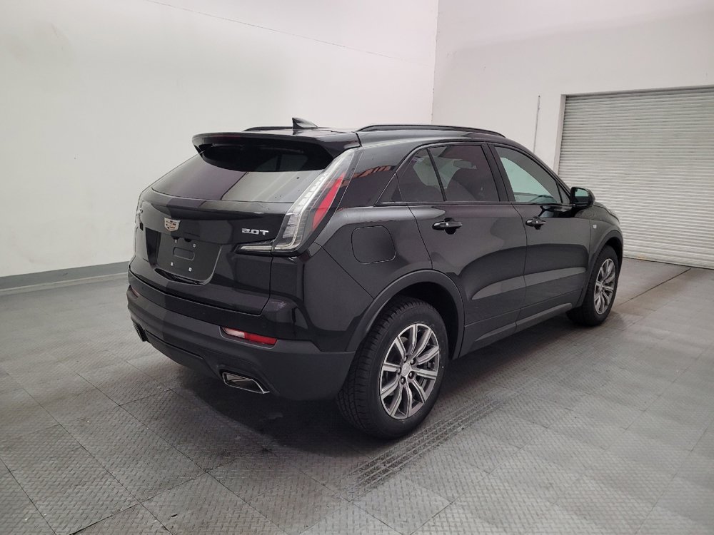 Used 2019 Cadillac XT4 Sport w/ Driver Awareness Package FWD image 9