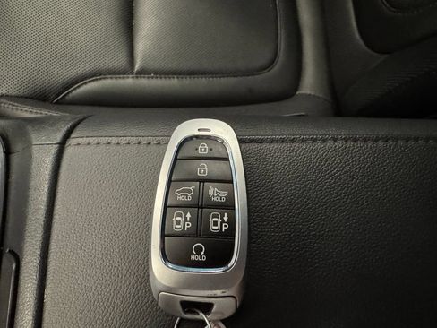 Used 2024 Hyundai Tucson Limited AWD/4WD image 17
