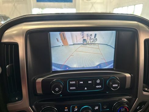 Certified 2018 GMC Sierra 1500 SLT w/ SLT Premium Package AWD/4WD image 18