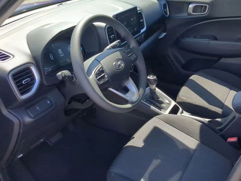 New 2026 Hyundai Venue SE image 14