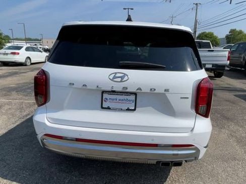Used 2023 Hyundai Palisade Calligraphy w/ Cargo Package AWD/4WD image 9