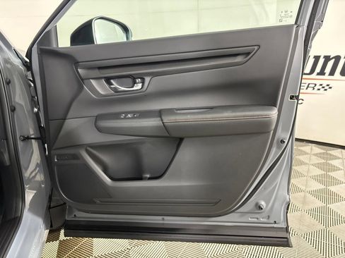 Used 2026 Honda CR-V Sport-L image 28