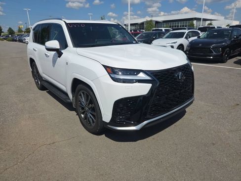 Used 2024 Lexus LX 600 F Sport AWD/4WD image 3