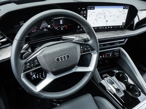 New 2025 Audi Q5 Premium Plus image 8