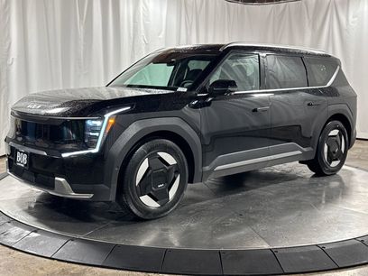 New 2026 Kia EV9 Wind
