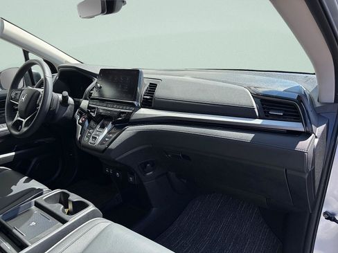 Certified 2026 Honda Odyssey Touring image 45