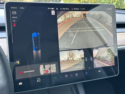 Used 2021 Tesla Model Y Long Range image 22