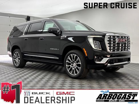New 2026 GMC Yukon XL Denali w/ Denali Reserve Package AWD/4WD image 1