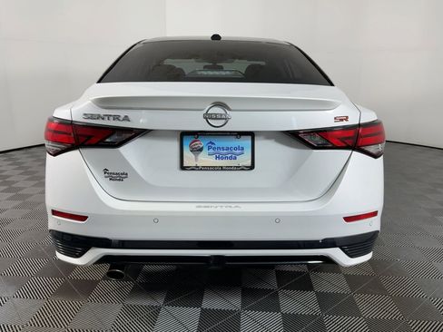 Used 2025 Nissan Sentra SR w/ SR Premium Package image 8