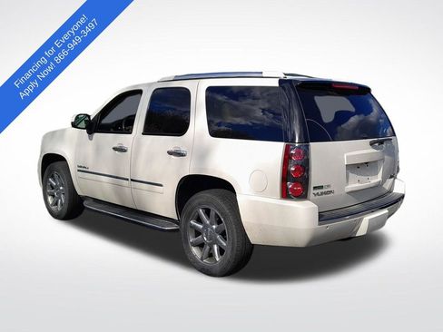 Used 2012 GMC Yukon Denali AWD/4WD image 6
