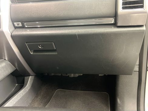 Used 2021 Ford Expedition Platinum image 35