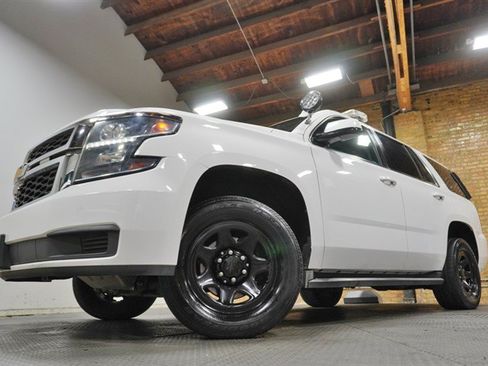 Used 2016 Chevrolet Tahoe 2WD image 3