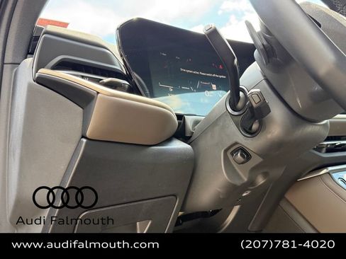 Used 2025 Audi Q5 Premium w/ Convenience Package AWD/4WD image 26