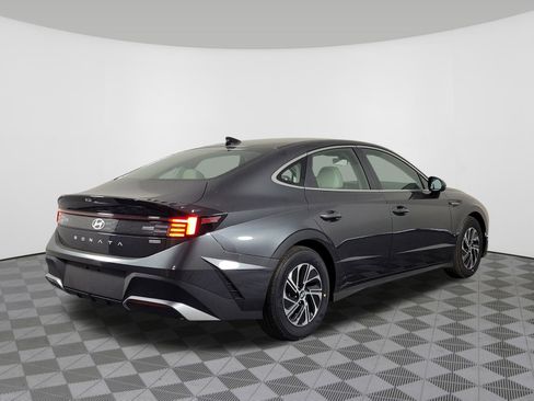 New 2026 Hyundai Sonata Blue image 3