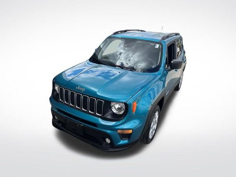 Used 2022 Jeep Renegade Latitude AWD/4WD image 39