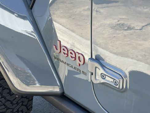 New 2026 Jeep Wrangler Unlimited Rubicon AWD/4WD image 11