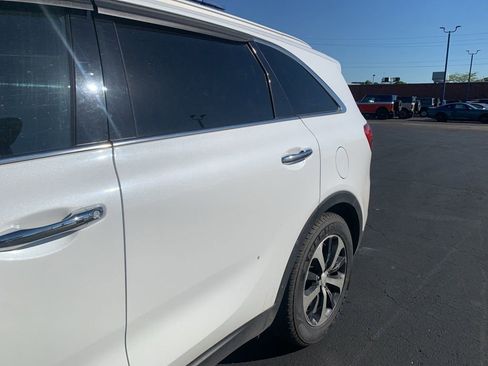 Used 2016 Kia Sorento EX w/ EX Premium Package AWD/4WD image 10