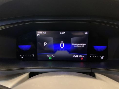 Used 2022 Volkswagen Taos SE image 25