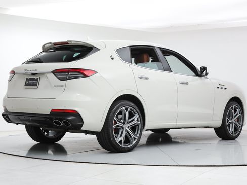 Certified 2023 Maserati Levante Modena AWD/4WD image 5