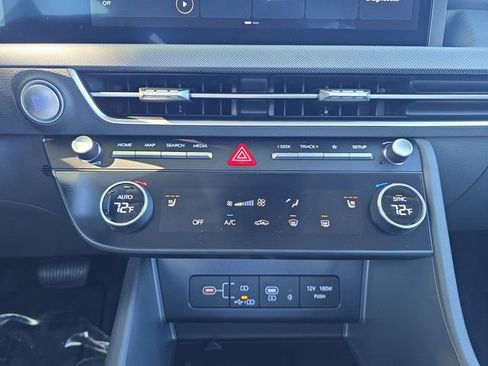 New 2026 Hyundai Sonata SEL FWD image 18