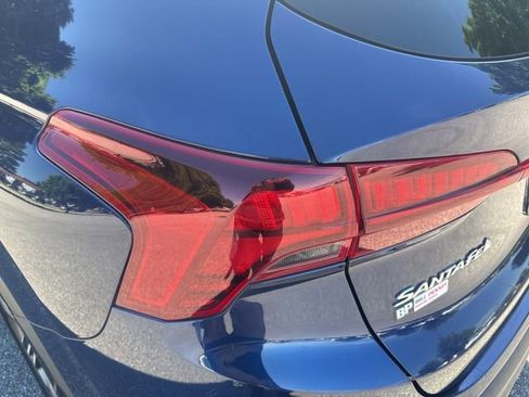 Used 2022 Hyundai Santa Fe SEL FWD image 10