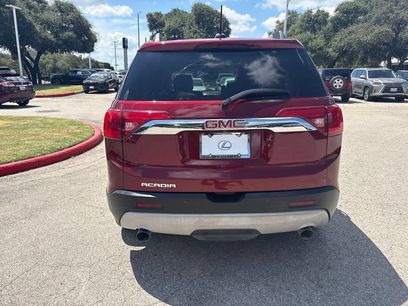 Used 2017 GMC Acadia SLT