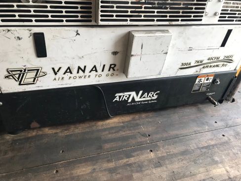 Used 2016 Ford F550 2WD Regular Cab Super Duty image 33