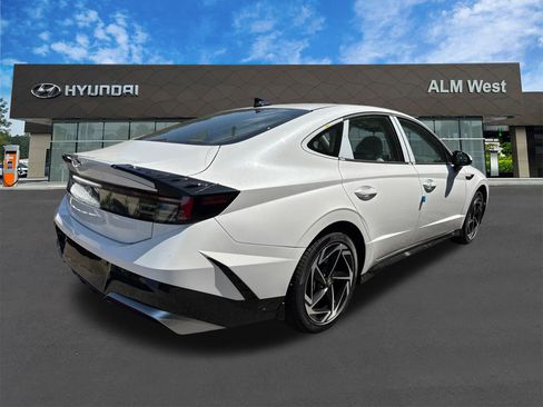 New 2026 Hyundai Sonata SEL image 5