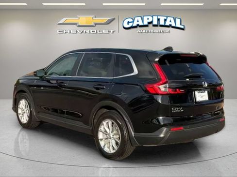 Used 2024 Honda CR-V EX-L image 3