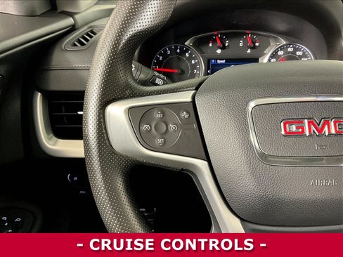 Used 2024 GMC Terrain SLE FWD image 11