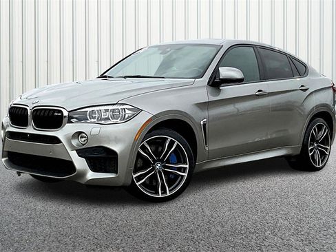 Used 2018 BMW X6 M image 3