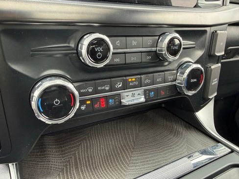 Certified 2022 Ford F150 Platinum w/ Equipment Group 701A High image 11