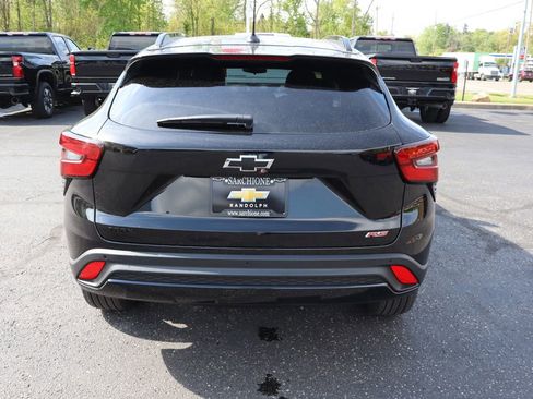 New 2026 Chevrolet Trax RS FWD image 26