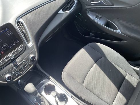Used 2023 Chevrolet Malibu LT image 22