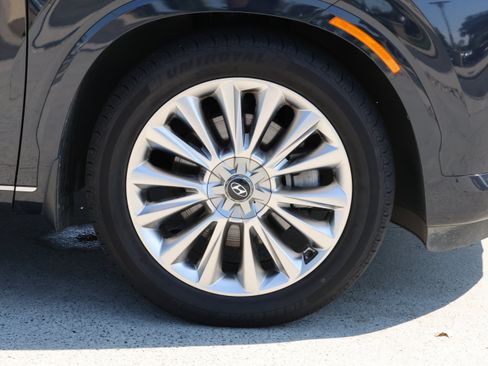 Used 2020 Hyundai Palisade Limited w/ Winter Weather Package AWD/4WD image 11