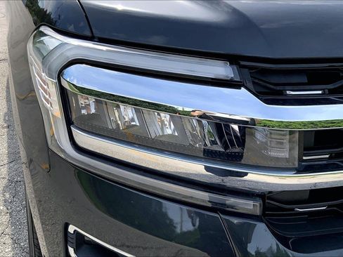 Used 2022 Ford Expedition Limited AWD/4WD image 28