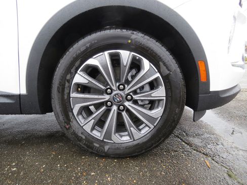 New 2025 Buick Envision Preferred image 12