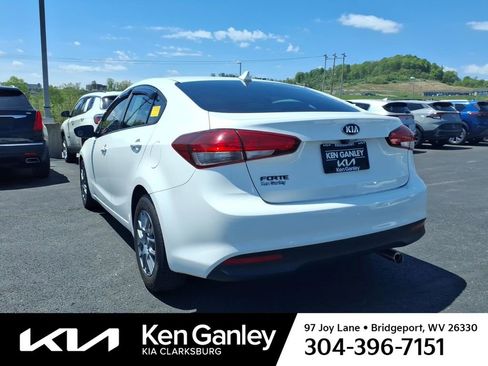 Used 2017 Kia Forte LX FWD image 8
