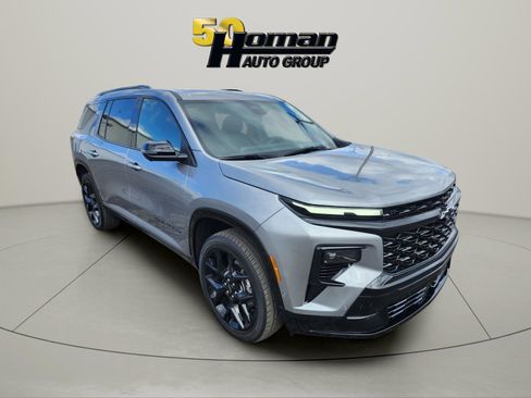 Used 2025 Chevrolet Traverse RS AWD/4WD image 7